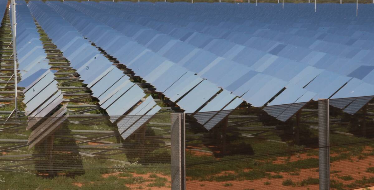 A field of mirrors concentrate reflected sunlight onto a heating element to boil seawater to 300 degrees to run a steam turbine and start the desalination process.