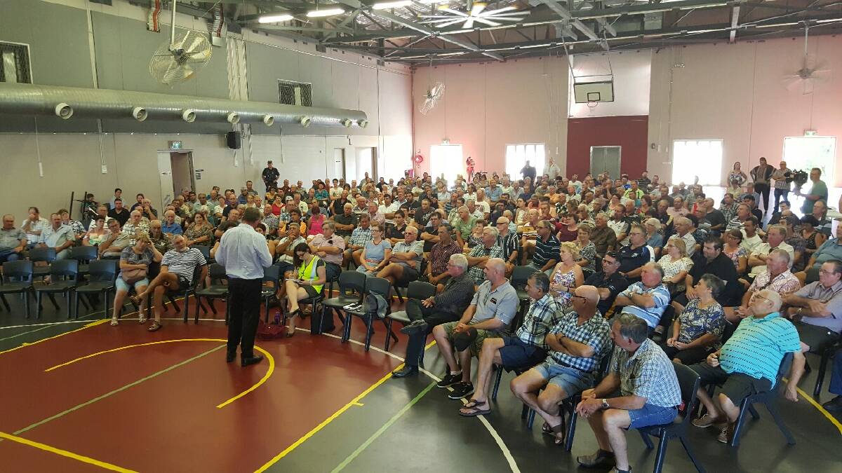 Hundreds of growers at Ingham meeting with Acting PM