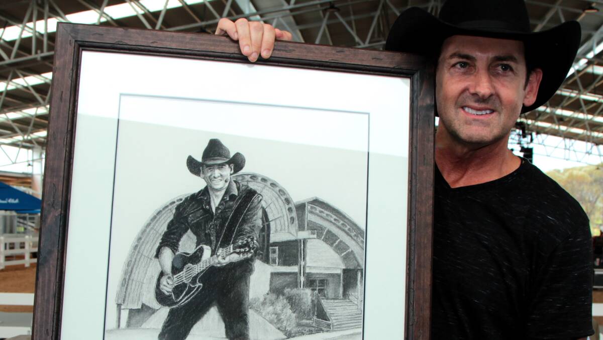 John Morrison created a special portrait for Lee Kernaghan to mark his induction as a life member of the Australian Stockman's Hall of Fame, and his concert to open the new $2.5m Outdoor Entertainment Centre.