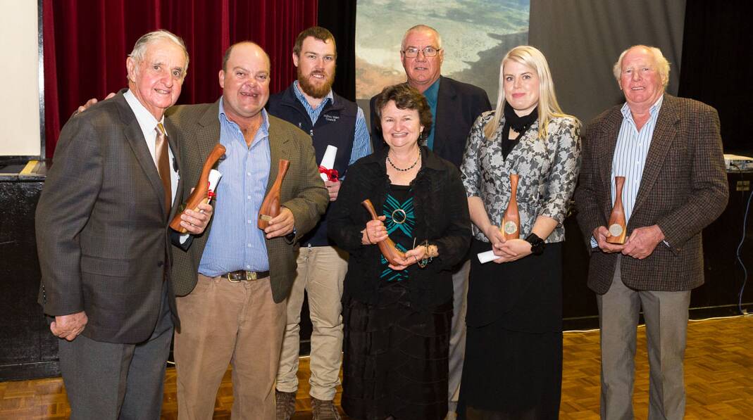 South West NRM Mulga Award winners: Rob Rennick (overall award winner), Craig Alison, (Tourism), James Theuerkauf, (Landcare), John and Lindy Sommerfield,(Sustainable Grazing), Angie Bowden, (Support Services) Peter Lucas, (Community).
The other winner not able to be at the dinner was Greg Sherwin (Innovation). Photo by Optix Photographix.