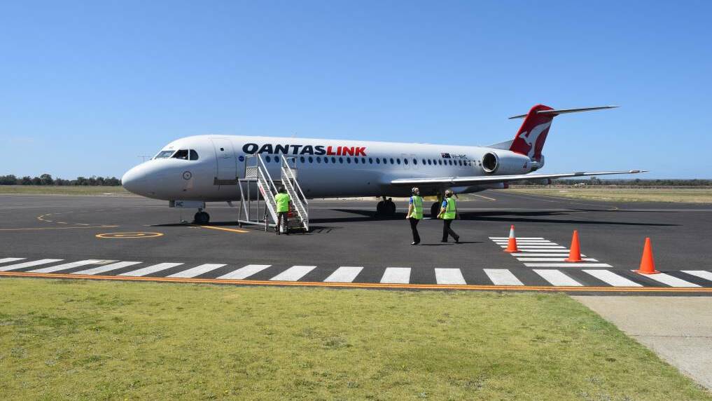 Senate to investigate regional airfares