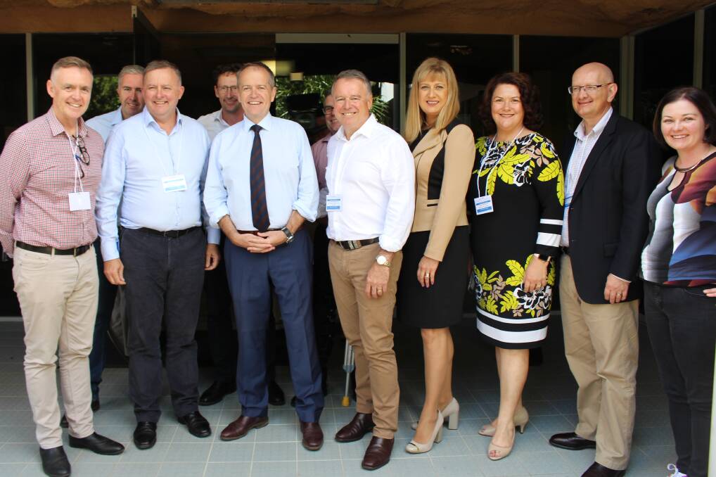 Labor's leading lights - senior MPs and Senators joined Bill Shorten on the virtual campaign trail, ahead of the Country Labor Forum at the weekend.