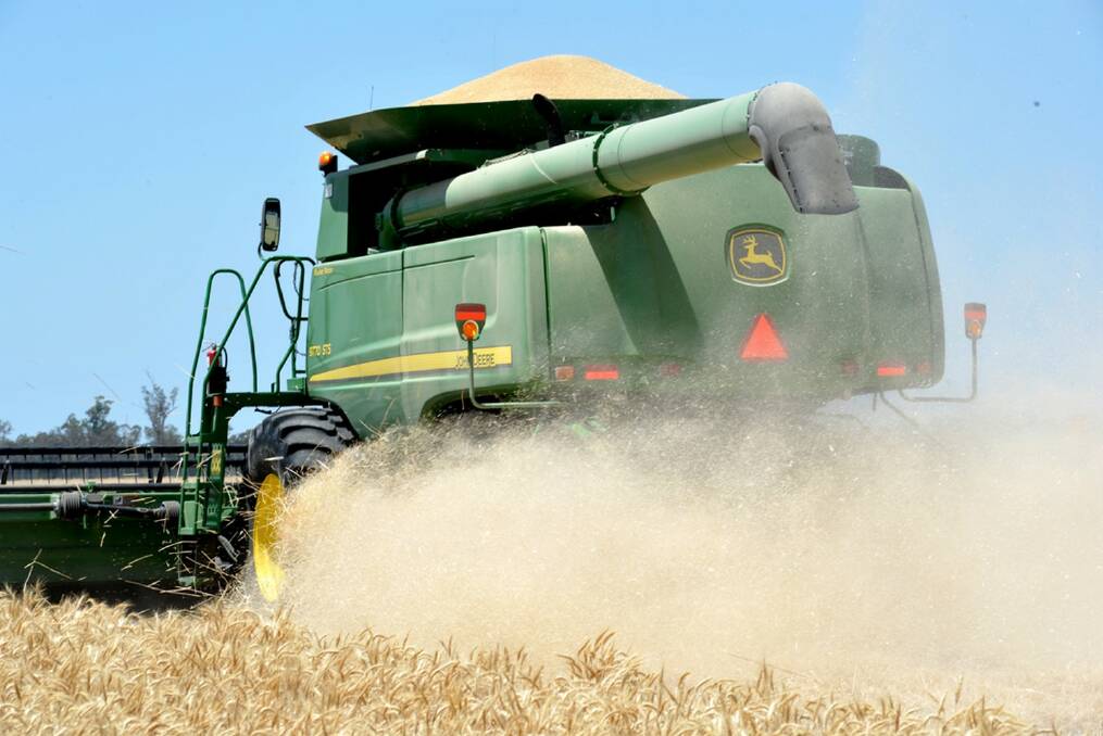 Widespread storms stall Qld grain harvesting
