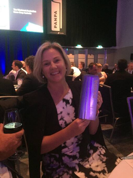 A very happy Queensland Country Life editor, Penelope Arthur, after collecting the trophy at the gala dinner in Sydney.