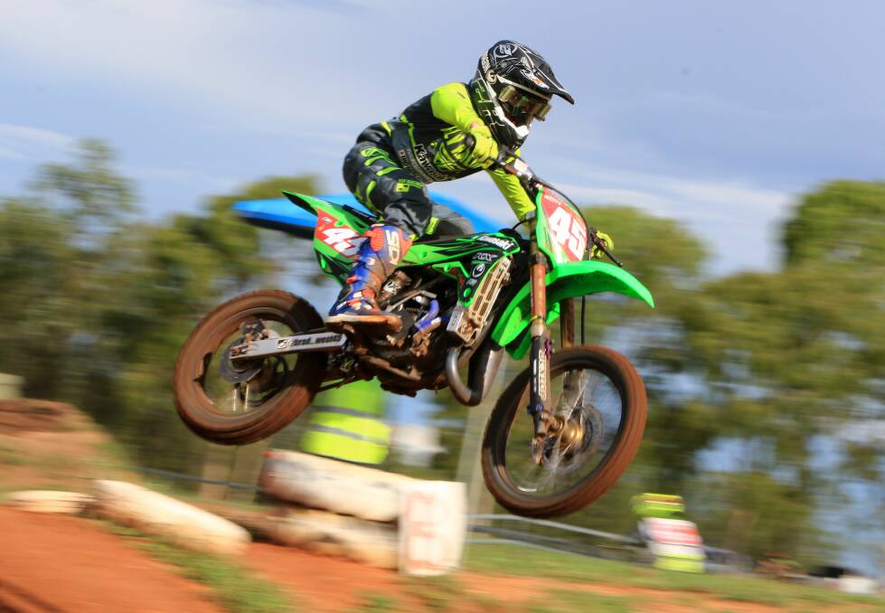 In the junior classes two of Australia's top riders were on show Tye Jones in the Junior Lites 2 stroke and 4 stroke and Mini Lites Brad West (pictured).