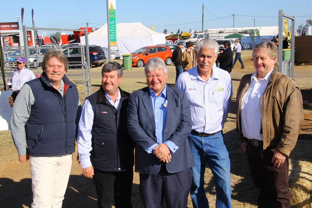 Officially declaring the 25th Westpac Field Days open were official announcer Neale Stewart, Westpac Agribusiness Queensland State Manager, Rod Kelly, Federal member for Flynn, Ken O’Dowd MP, Westpac Ag Grow managing director Geoff Dein, and State Member for Gregory Vaughan Johnson MP.