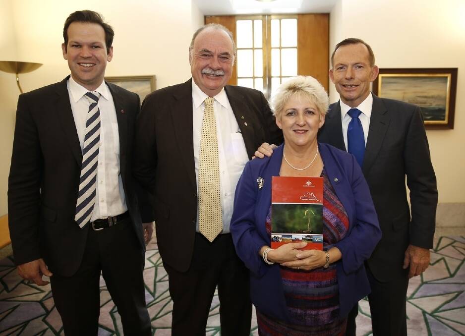Queensland Senator Matthew Canavan, Northern Australia Parliamentary Committee chair Warren Entsch, Prime Minister Tony Abbott with member for Capricornia Michelle Landry.