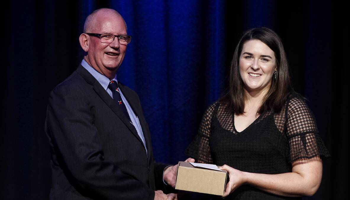 Emerging Leaders Award winner Claire Dunne and agriculture minister Bill Byrne. 