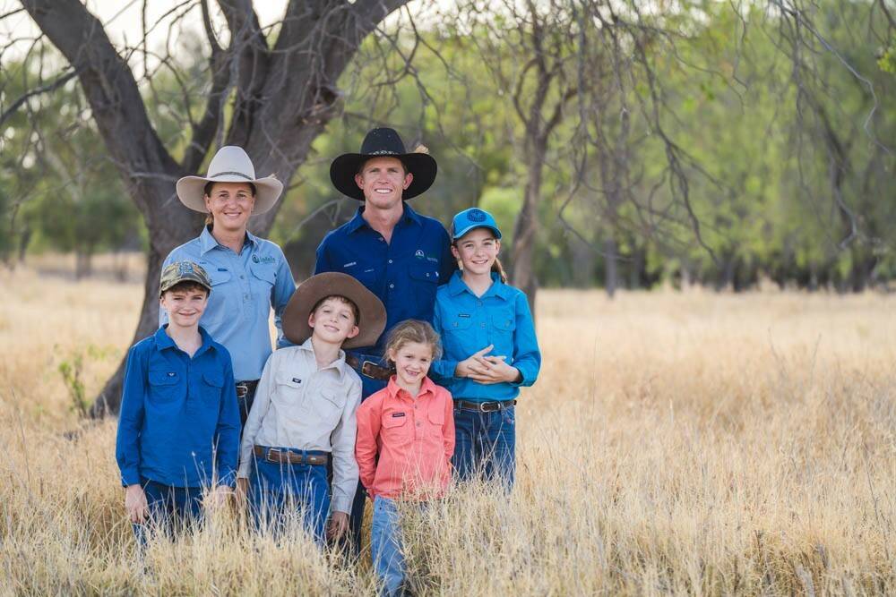 Tali and Andrew Brownlie with their four kids Nixon, 12, Maclay, 10, Sierra, 7 and Ella, 13. Photo by Fitzroy Basin Association.