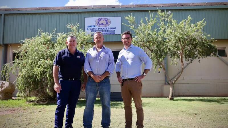 Murweh Shire Council Mayor Shaun 'Zoro' Radnedge, WME owner Campbell McPhee, with Federal Agricultural Minister Hon David Littleproud MP. Photo: Supplied