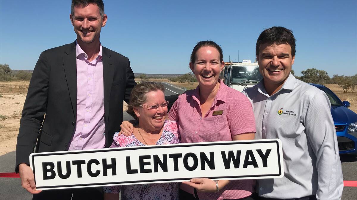 Queensland Transport Minister, Mark Bailey, with Roz Lenton and Carly Cox, and Winton mayor, Gavin Baskett, at the road naming on Thursday.