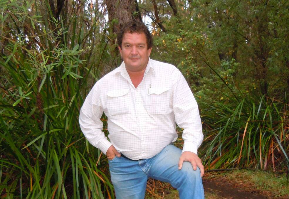 Keith Douglas, Cloncurry auctioneer and real estate agent