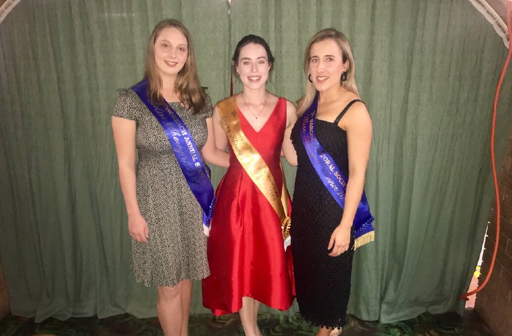 New Central and North West Miss Showgirl Savannah McDonald, centre, with Longreach Miss Showgirl Anna Finlayson and Blackall Miss Showgirl Zoe Barron. Photos supplied.
