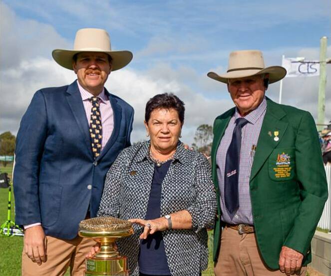 Warwick Fraser with his parents Robyn and Les Fraser at the 2019 Adina Polocrosse World Cup. Picture by Shannon Gilson Photography.