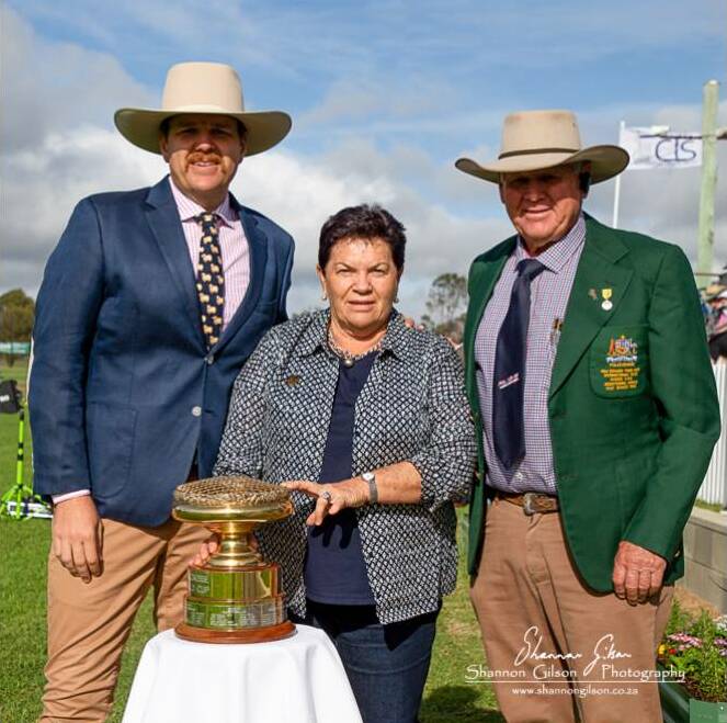 Warwick Fraser with his parents Robyn and Les Fraser at the 2019 Adina Polocrosse World Cup. Picture by Shannon Gilson Photography.