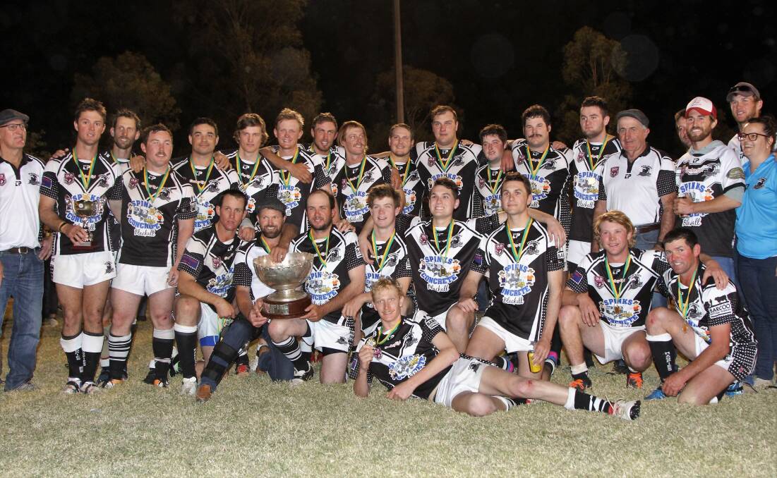 The victorious Blackall Magpies, 2018 central west rugby league premiers.