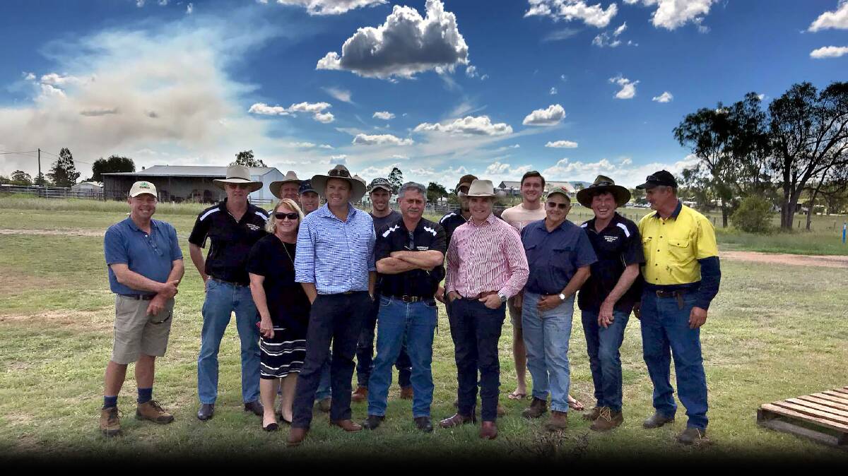 KAP leader, Robbie Katter, and Callide KAP candidate, Robbie Radel, with the group promoting the Coalstoun Lakes Irrigation Scheme. Photo supplied.