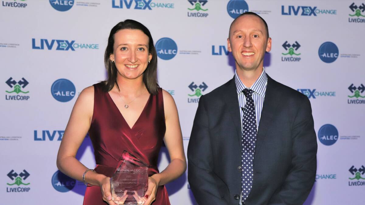 Young Livestock Achiever for 2022, Ceny Hussie, pictured with Nutrien Ag Solutions general manager, customer and business services Tom Breen. Picture: Sally Gall