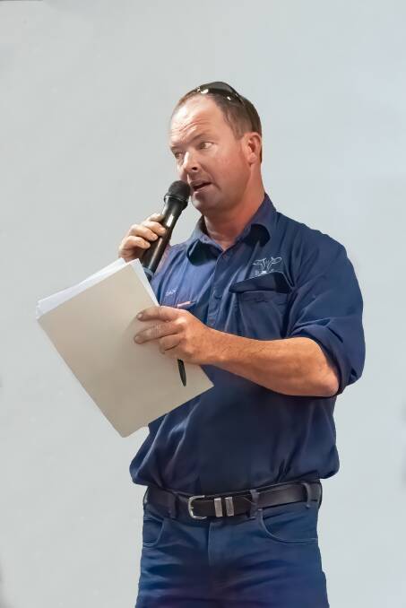 Emerald property owner Dan Perry addresses one of the budget information sessions held by the Central Highlands Regional Council last week. Picture: Supplied