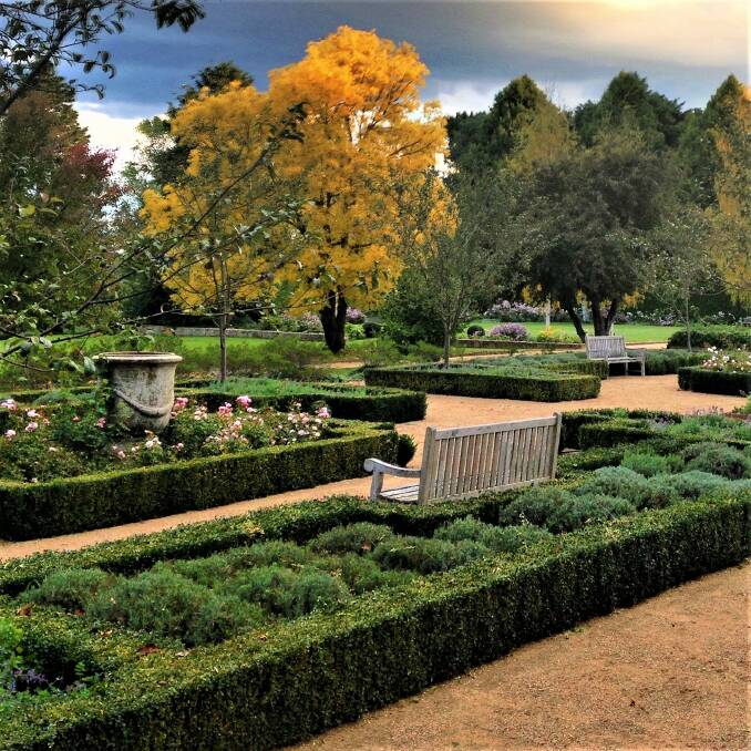 The Shirley garden features seven acres of lush, green, expansive lawns, magnificent, mature trees, a parterre garden and a spectacular lake set in the Monaro landscape.