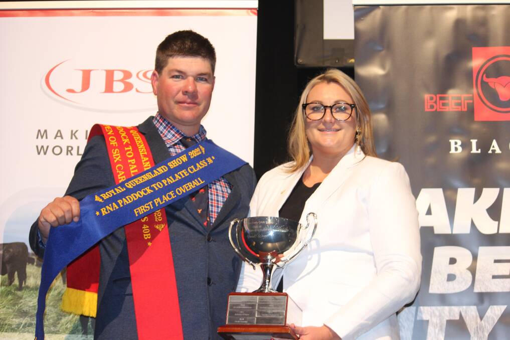 Brett and Lucy Ellem, accepted the Ken Crotty OAM trophy for the Class 38 overall winners on behalf of Yugilbar Santa Gertrudis Stud, Baryulgil, NSW.