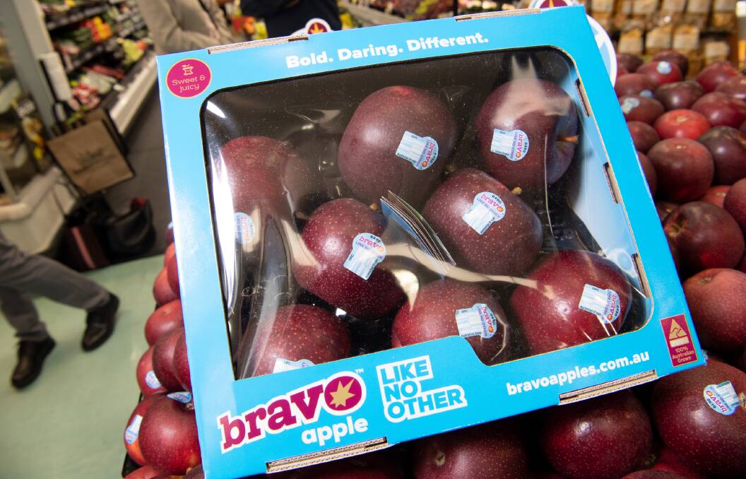 PRESENT: The new Bravo Apple gift box which is aimed at positioning the apple into the premium market. Photo: Peter Maloney, DPIRD & Fruit West Cooperative