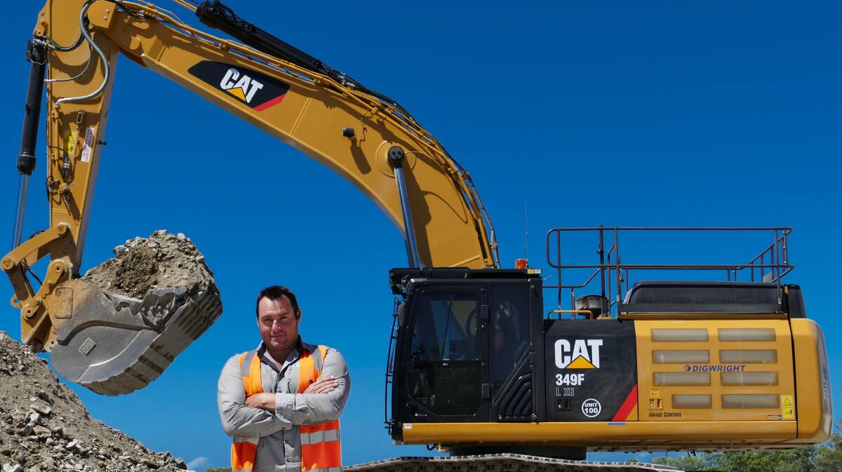 Digwright director Andrew Wright says fuel efficiency and fully integrated measurement technology were key factors in his decision to buy the Cat Tier 4 Final 349FL XE. 