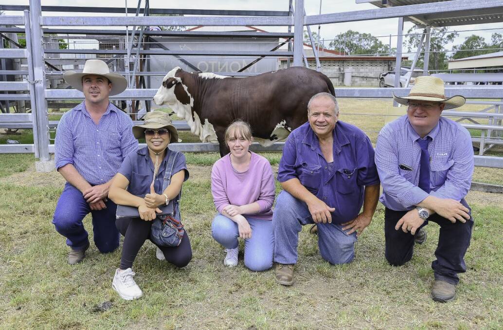 Top priced Elite Braford Breeder sale heifer, Strathgyle Sasha, with vendor Nathan McNamara, Strathgyle, Bell, buyers Pattanan Boonkert and Claire and Peter Schreiterer, Bangoola, Blaney, NSW and GDL's Mark Duthie. Dalby. Picture: MS Photography