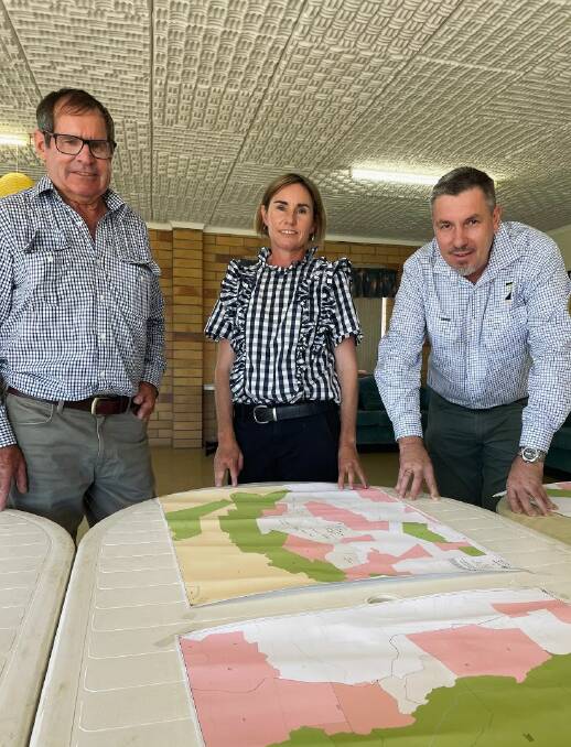 Andrew Hawkins, Trish Gretton and Dr Greg Leach at a landholder meeting last week. Picture: AgForce 