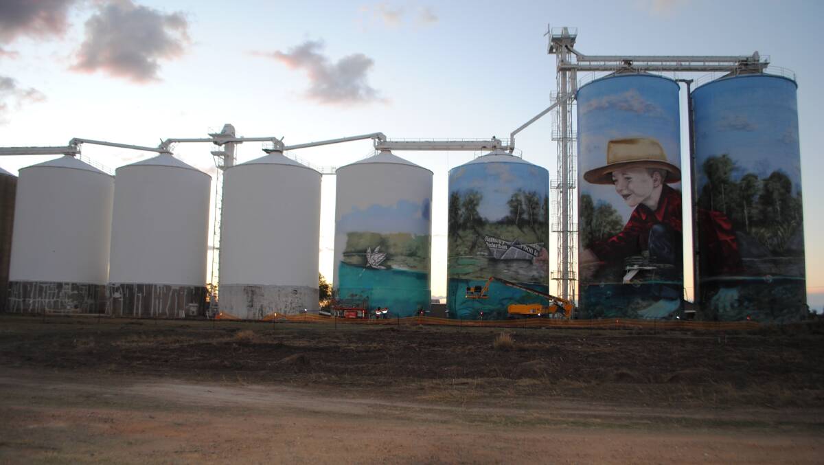 The silo art at Yelarbon as it reaches its final stages. 