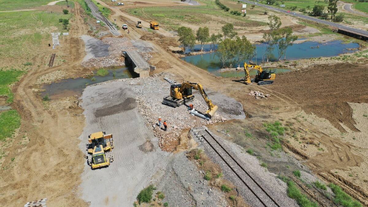 Works are being carried out on the Mount Isa Line. Supplied- Queensland Rail. 