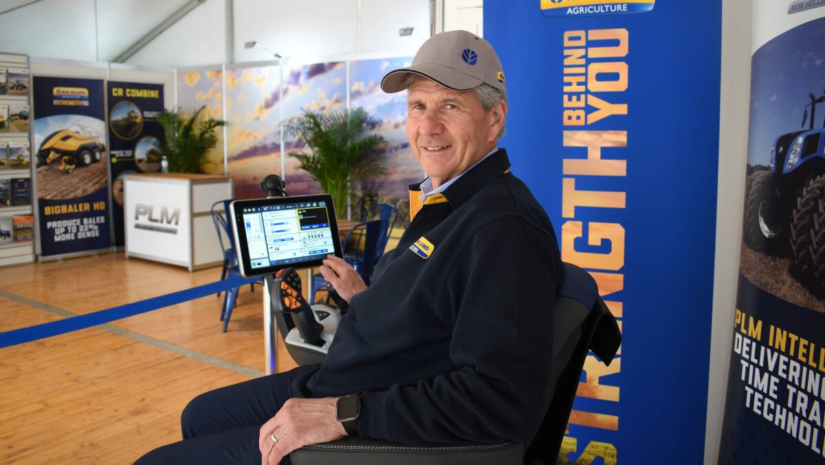 New Holland SA business manager Peter Brooks (pictured) and precision farming specialist Peter Thompson showed farmers how to use the PLMi simulation at the Yorke Peninsula Field Days. Picture: Kiara Stacey