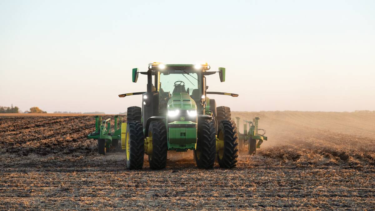 Revolutionary: John Deere's first autonomous tractor for broadacre systems combines the 8R tractor, TruSet-enabled chisel plough, and GPS guidance system.