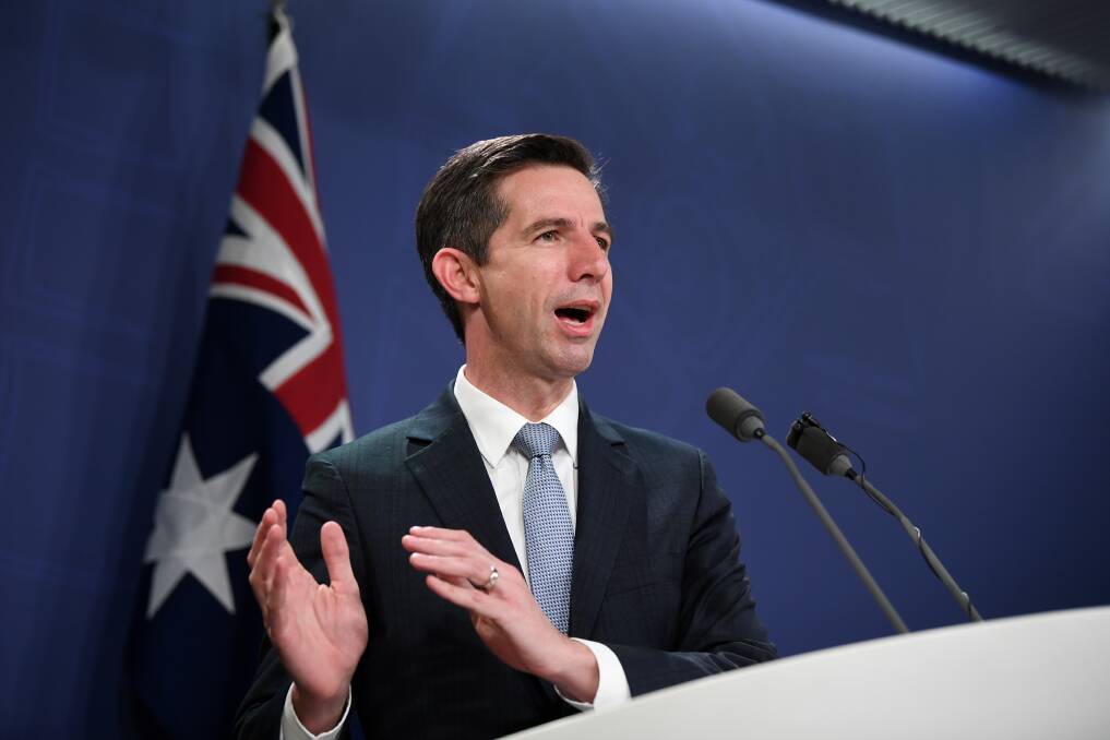 Deal or no deal?: Trade Minister Simon Birmingham says agriculture will benefit from a European Union free trade agreement, or the deal is off.
