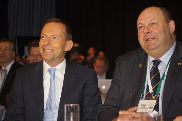 Prime Minister-electTony Abbott and NFF's Duncan Fraser.