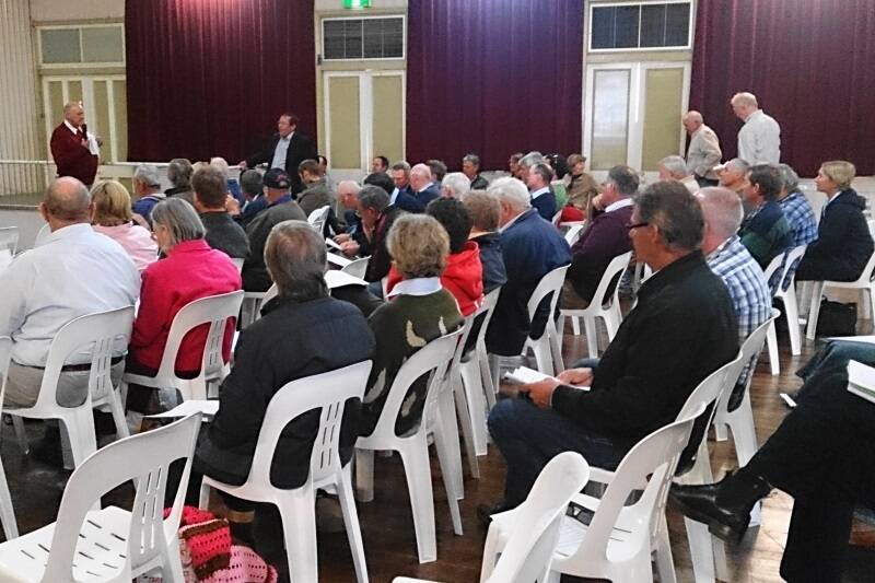 Check fence organisers were pleased to see seats filled at the Barcaldine consultation meeting.