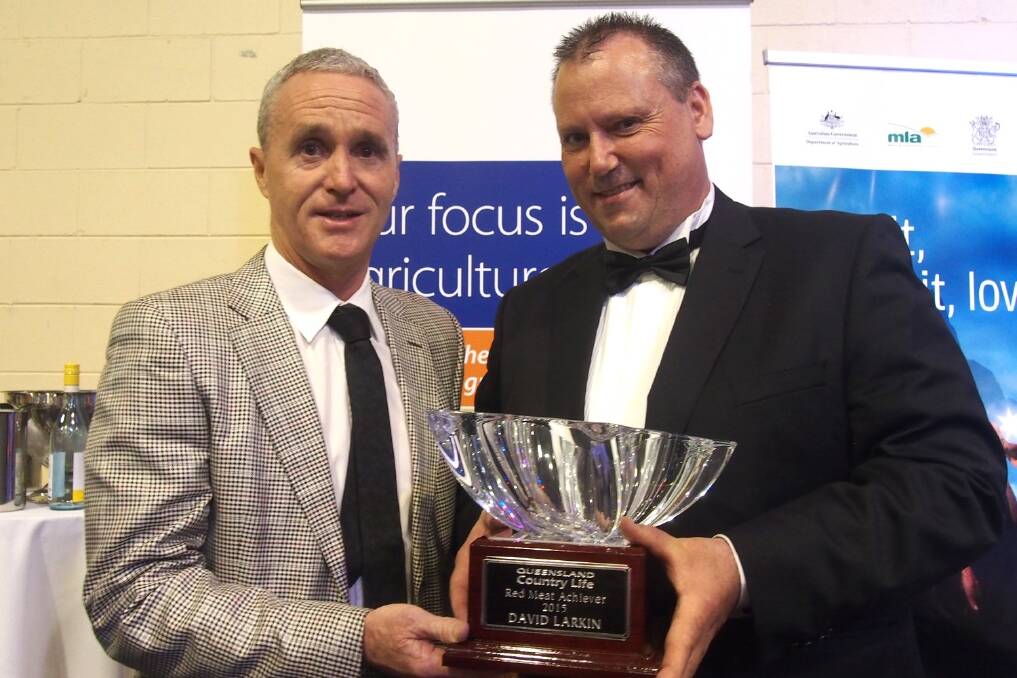 2015 Red Meat Industry Achiever David Larkin (right) and Queensland Country Life general manager John Warlters.