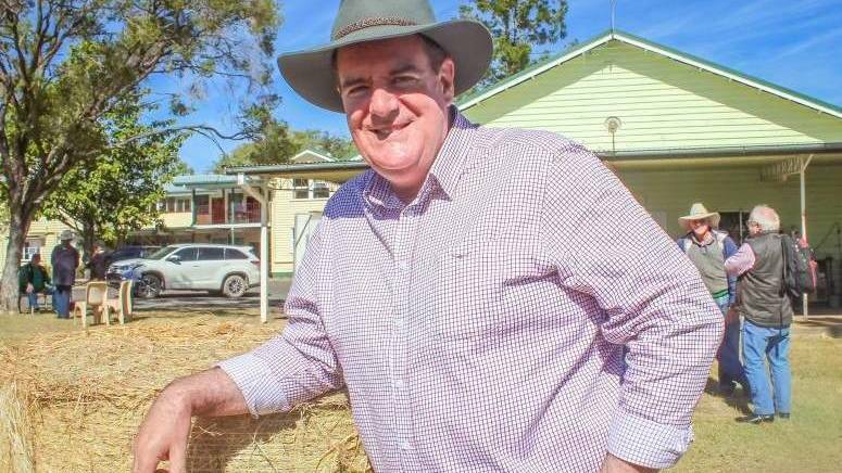  LNP agriculture spokesman Tony Perrett has called for Agriculture Minister Mark Furner's resignation.