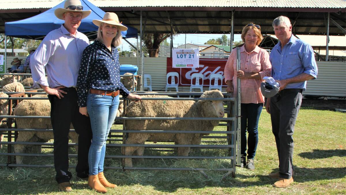 Scott and Christy Bredhauer, Lambert Pastoral, Charleville, with the $3600 top-priced ram, with Terrick Merinos stud principal Jenny and Rick Keogh.Picture Sally Gall