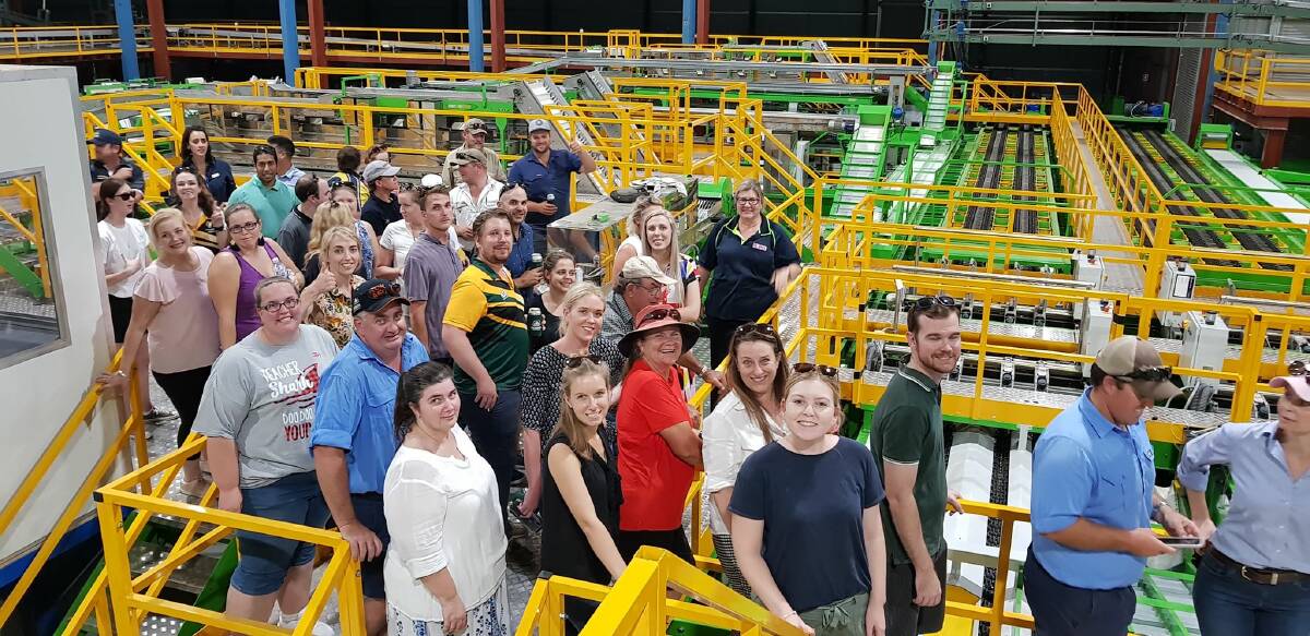 The tour visited 2PH Farms where Bindi Pressler gave a guided tour of their brand new automotive packing plant for mandarins, limes, lemons and grapes.