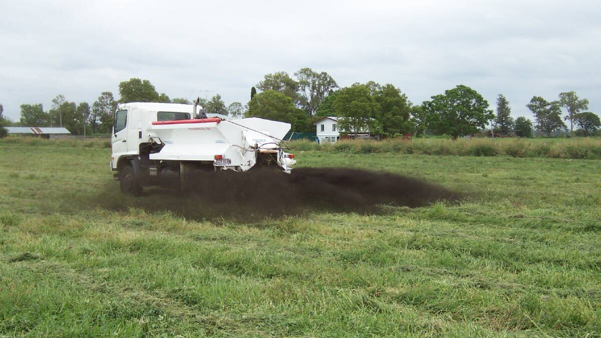 Compost application at a field demonstration site at Laidley. Picture: Supplied.
