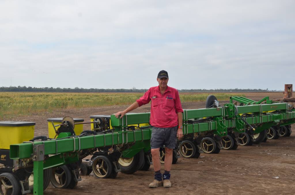 Goondiwindi cotton grower, Tom Arnott, confidently gets ready for a mid-October planting thanks to good storage inflows from last year.