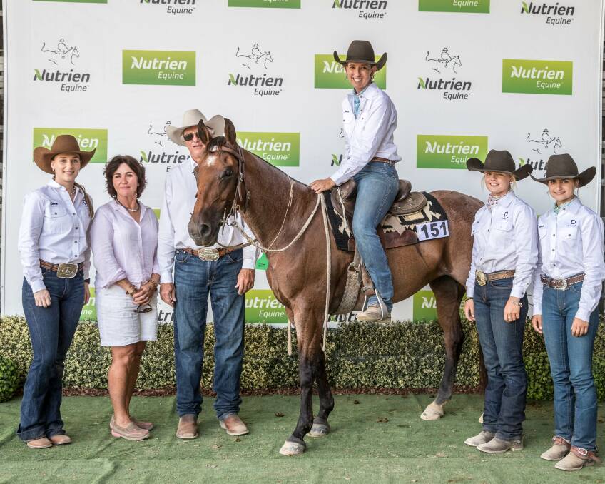 Vendor Emily Poole, buyer representative Terry Jones, vendor Paul Poole, trainer Leah Read, and helpers Liz Hobbs-Daly and Maddi Sleet with the $170,000 top price mare. Photo supplied by Nutrien Classic, photographed by Jo Thieme Photography