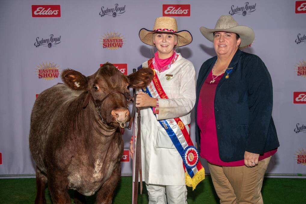 2022 National ASA Young Beef Parader champion Chloe Plowman was sashed by judge Renee Keith on Friday evening. Photo: Emily Hurst 