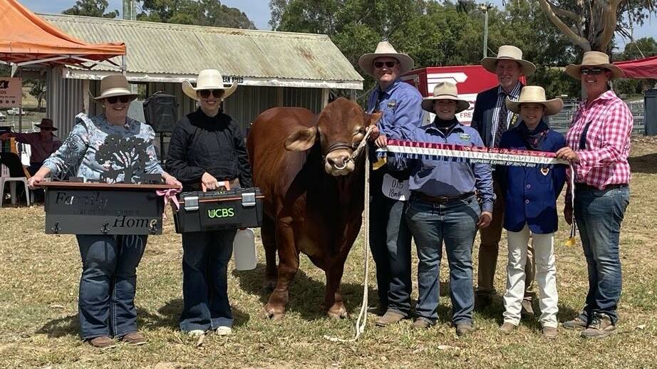 The supreme exhibit of the Warwick Show with sponsors, owners and judges. Picture: Supplied by Warwick Show