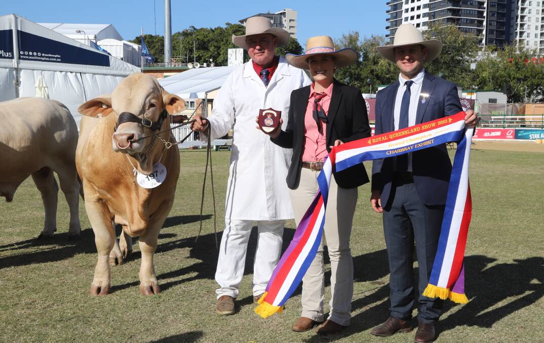 The grand champion bull is held by Terry Connor with sponsor Eliza Connors of Elders and judge Ben Noller. Pictures: Sally Gall 