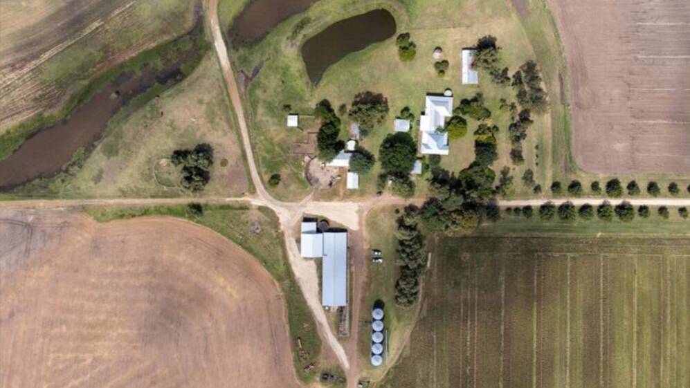 Post-auction negotiations are continuing on the Southern Downs irrigation property Condamine Ponds after it was passed in at auction for $7.2 million.