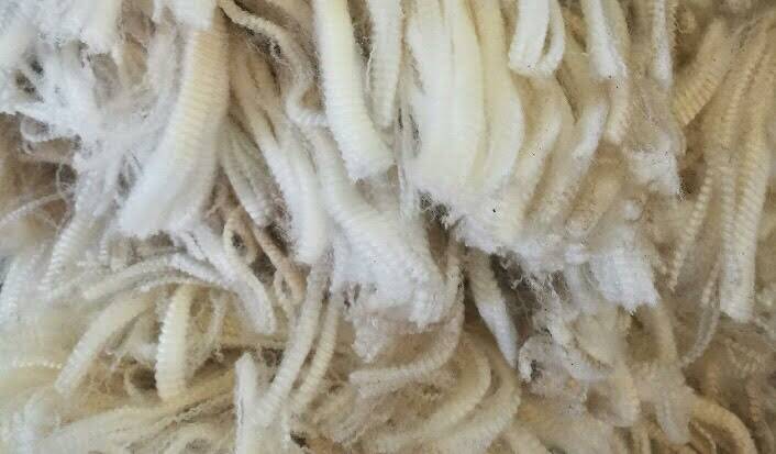 The Australian wool market performed very well last week, with many Merino fleece types gaining 20-40c.