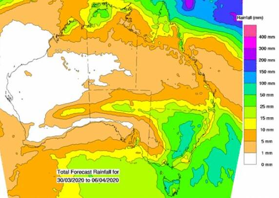 Handy 10-15mm falls are expected along the Queensland/NSW border during the next eight days. 