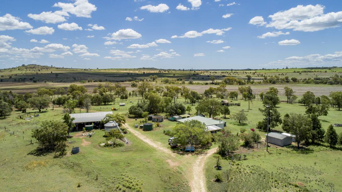 The very well presented property is described as being ideal for retirees, young families, or part-time farmers.